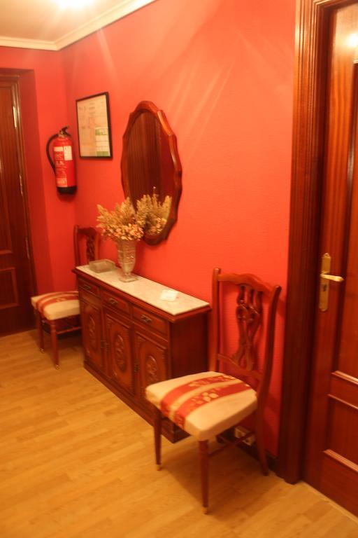 Hostal Temino Burgo 外观 照片
