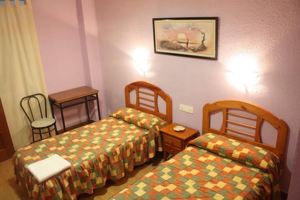 Hostal Temino Burgo 外观 照片